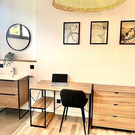 Les Balcons De Chambery Apartment Bagian luar foto