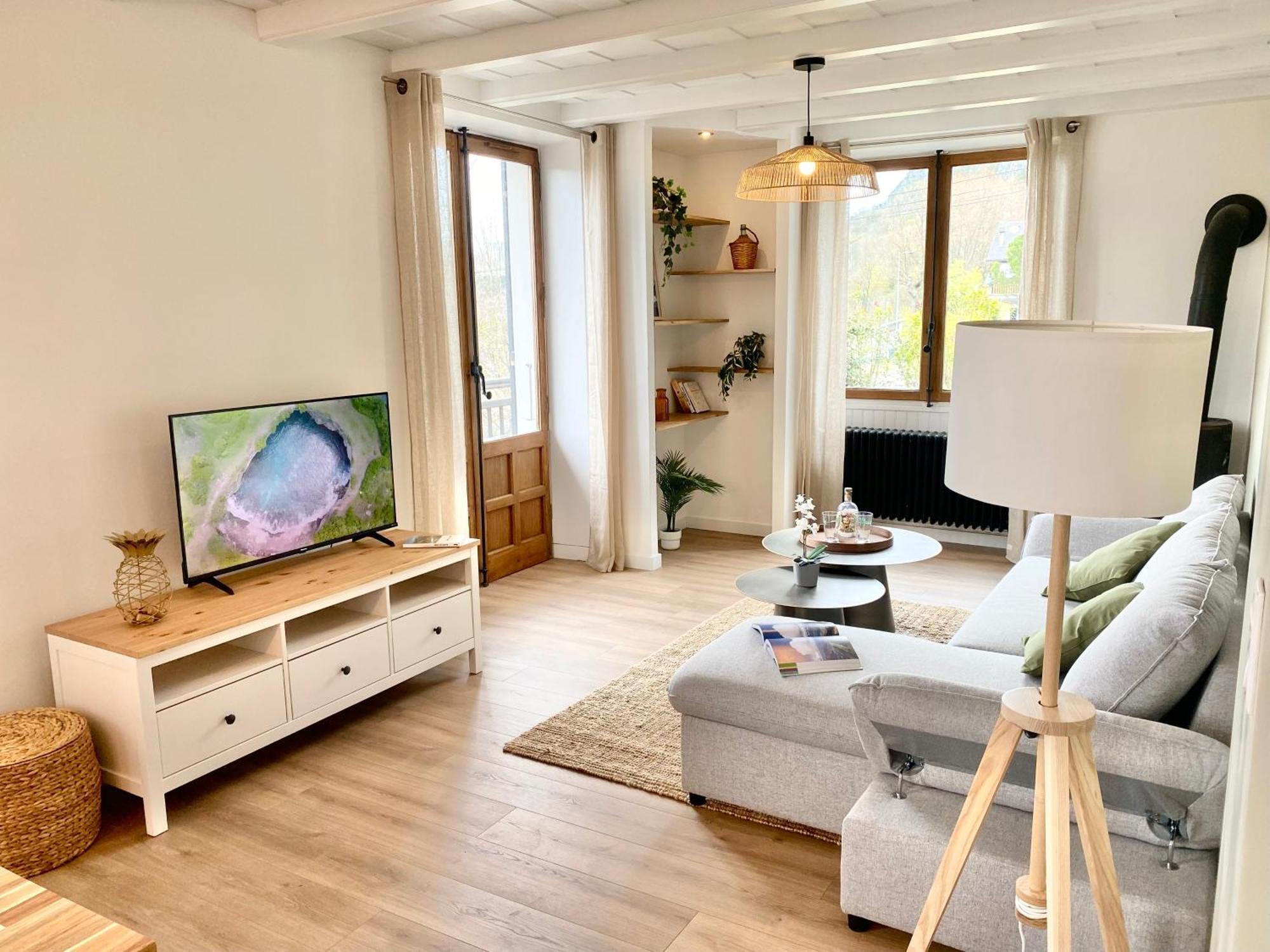Les Balcons De Chambery Apartment Bagian luar foto